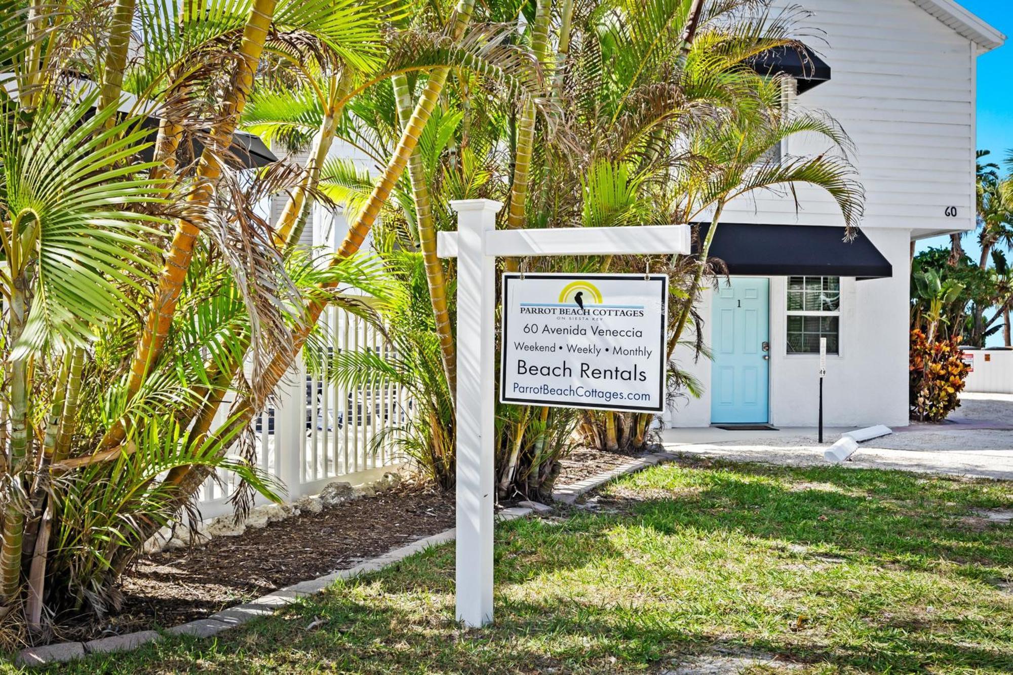 Parrot Beach Cottages Сиеста-Ки Номер фото